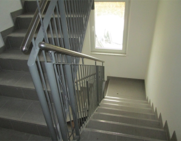 Neues_Treppenhaus_2.jpg